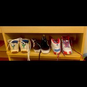 Women’s size 5 skate shoes vans globe and Osiris